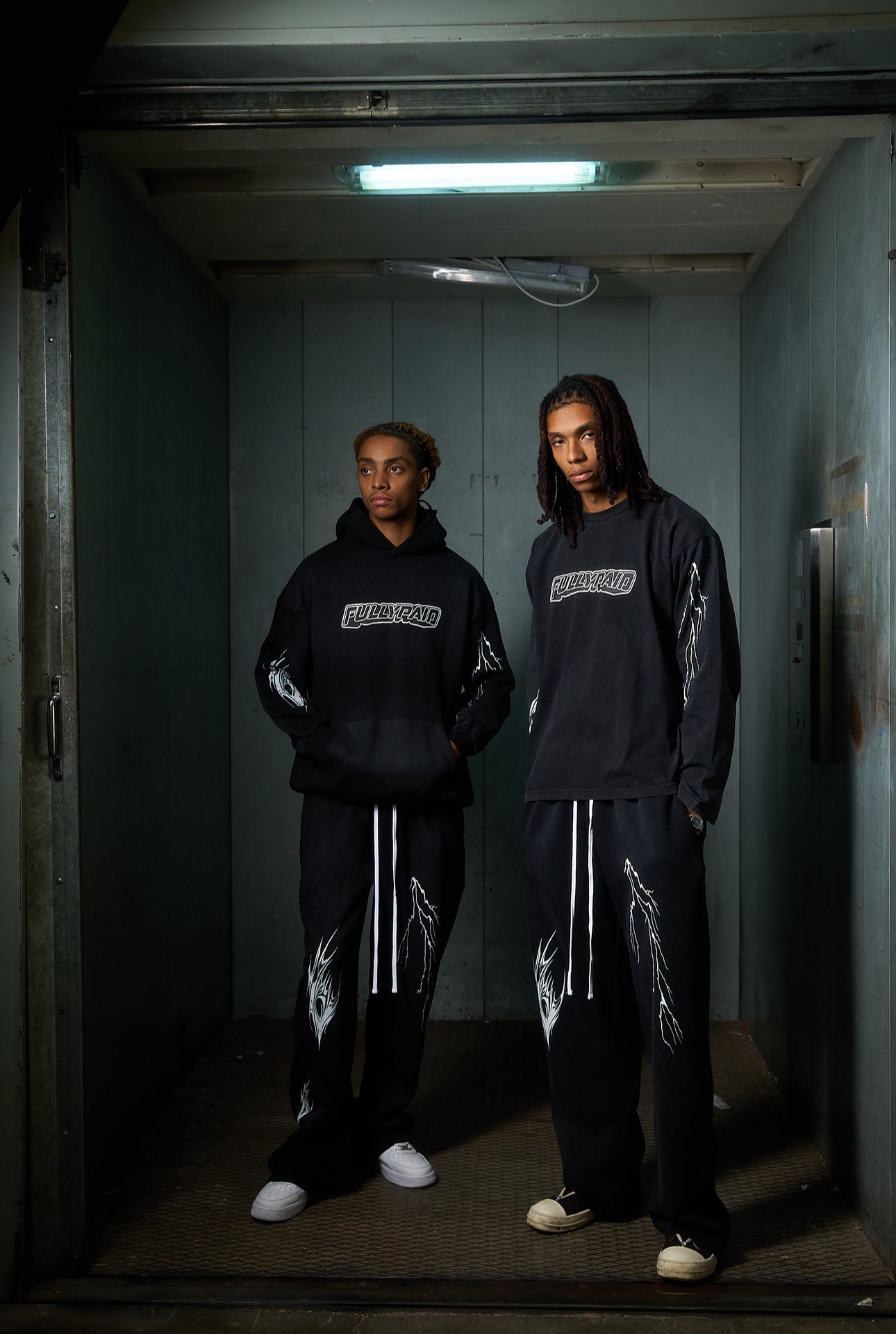 ACID WASH LONG SLEEVE TEE | BLACK