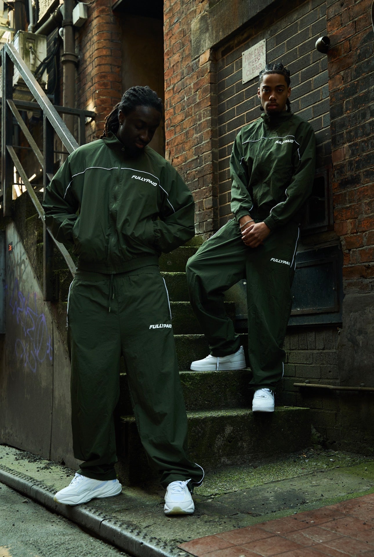 SHELL JOGGERS | KHAKI