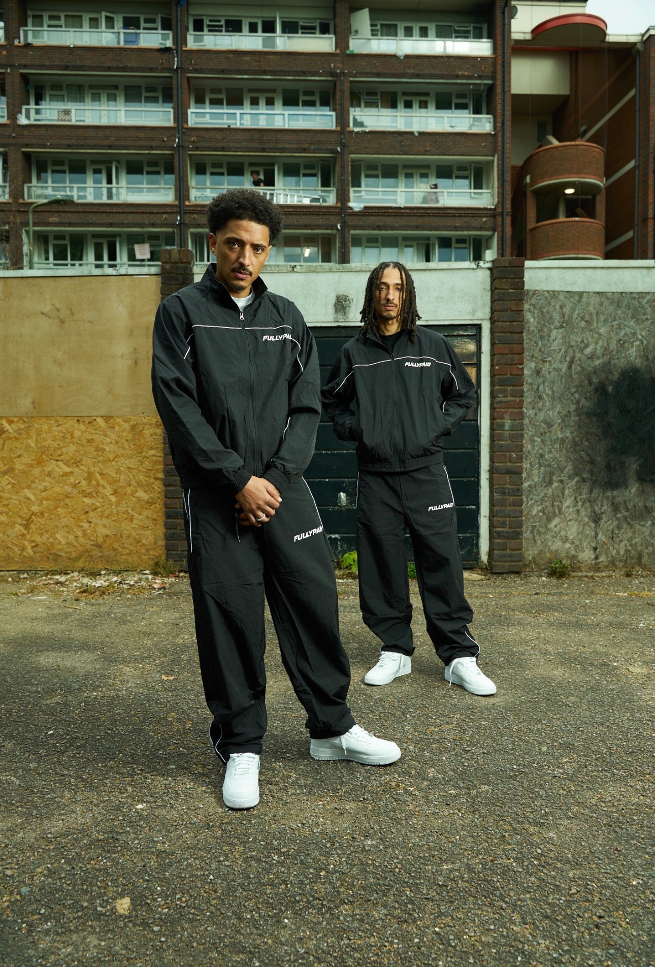 SHELL JOGGERS | BLACK