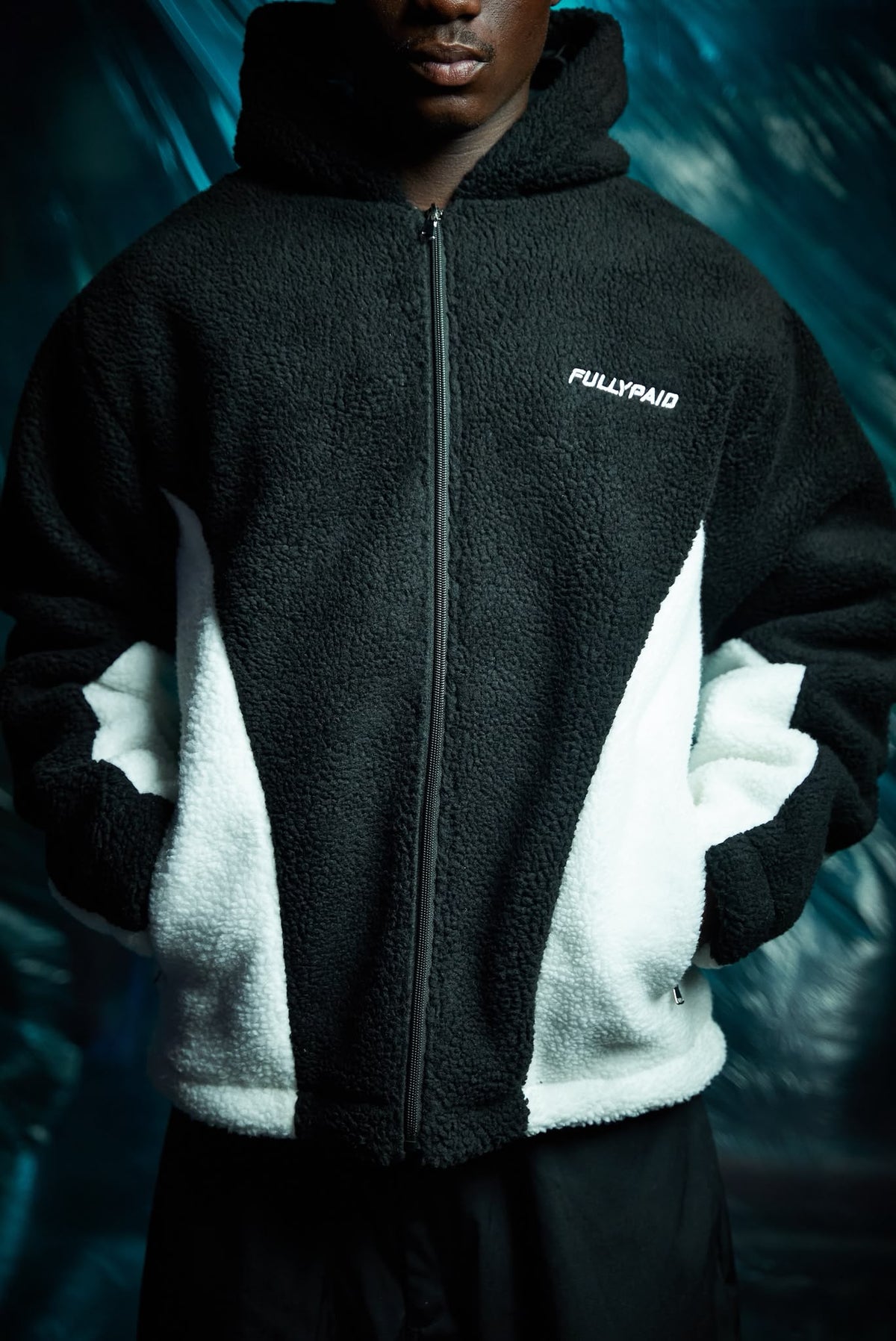 FULLYPAID  BLACK/ WHITE FLEECE JACKET
